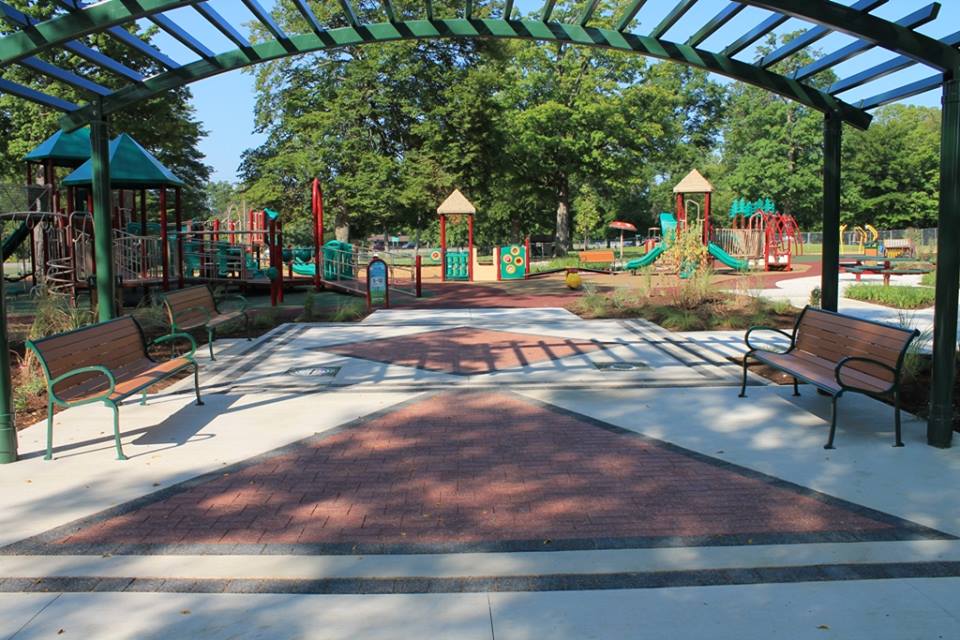 Panoramic view of new park entrance